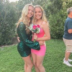 Meet your Posher, Ella